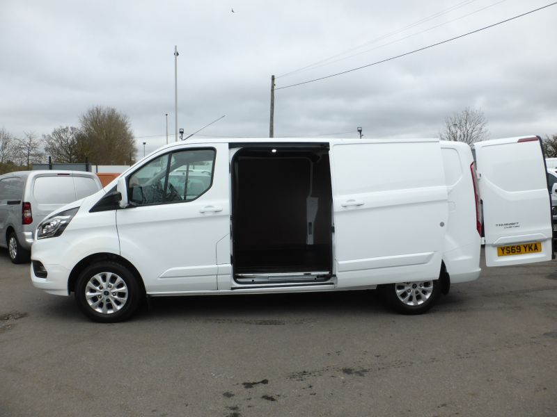 FORD TRANSIT CUSTOM 300 LIMITED ECOBLUE L2 LWB WITH AIR CONDITIONING,PARKING SENSORS,HEATED SEATS AND MORE - 2612 - 21