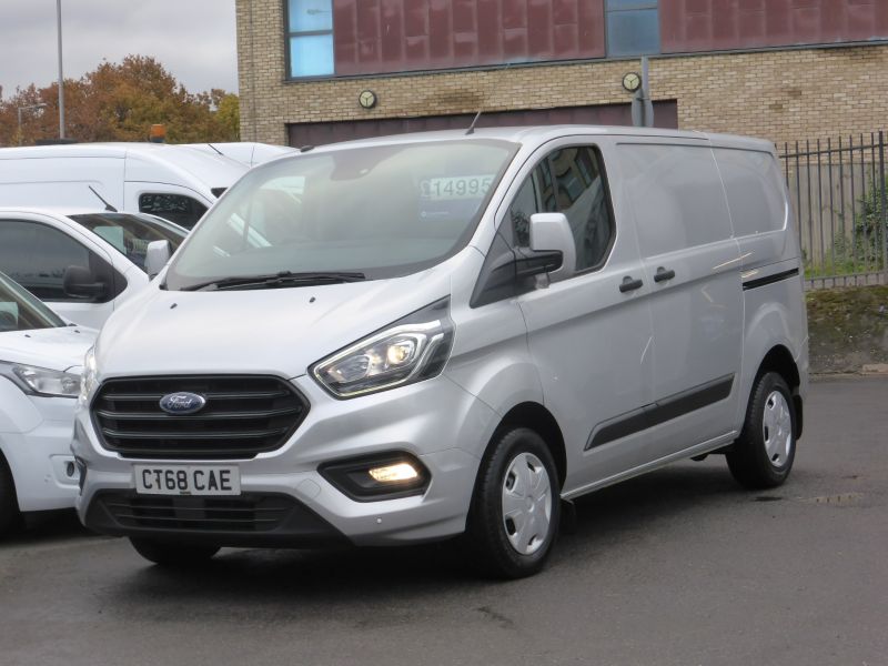FORD TRANSIT CUSTOM 300 TREND L1 SWB WITH REAR TAILGATE,AIR CONDITIONING,PARKING SENSORS,CRUISE CONTROL,BLUETOOTH AND MORE - 2537 - 26