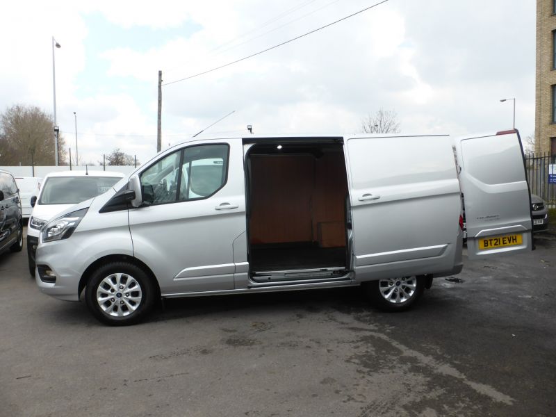 FORD TRANSIT CUSTOM 340 LIMITED MHEV ECOBLUE L1 SWB WITH SAT NAV,AIR CONDITIONING AND MORE - 2599 - 20