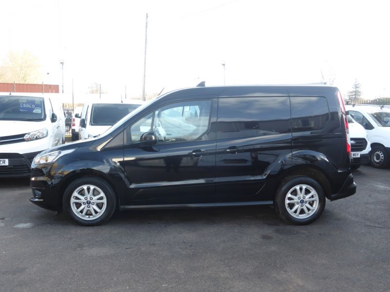 FORD TRANSIT CONNECT 200 LIMITED L1 SWB IN BLACK WITH ONLY 47.000 MILES,AIR CONDITIONING,SENSORS,BLUETOOTH AND MORE - 2598 - 8