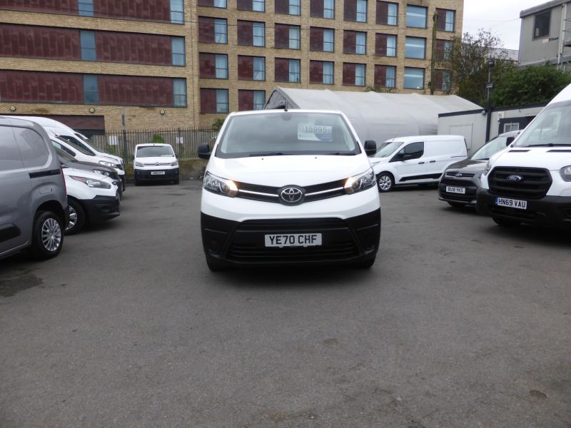 TOYOTA PROACE L2 ICON 2.0 BHDI 120 IN WHITE , LWB , ULEZ COMPLIANT , EURO 6 , AIR CONDITIONING , PARKING SENSORS **** £15995 + VAT **** 1 OWNER **** - 2640 - 2