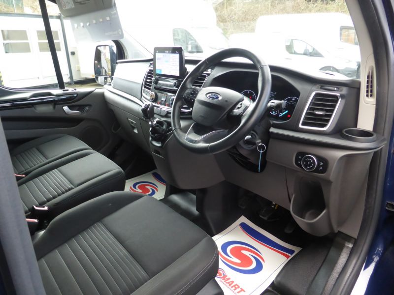 FORD TRANSIT CUSTOM 280 LIMITED L1 SWB IN BLUE WITH TWIN SIDE DOORS,TAILGATE,AIR CONDITIONING AND MORE - 2600 - 10