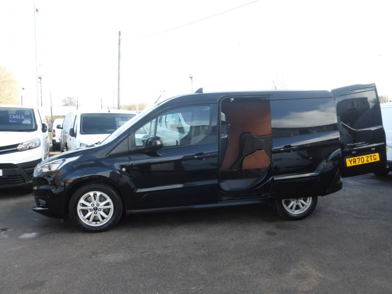 FORD TRANSIT CONNECT 200 LIMITED L1 SWB IN BLACK WITH ONLY 47.000 MILES,AIR CONDITIONING,SENSORS,BLUETOOTH AND MORE - 2598 - 20