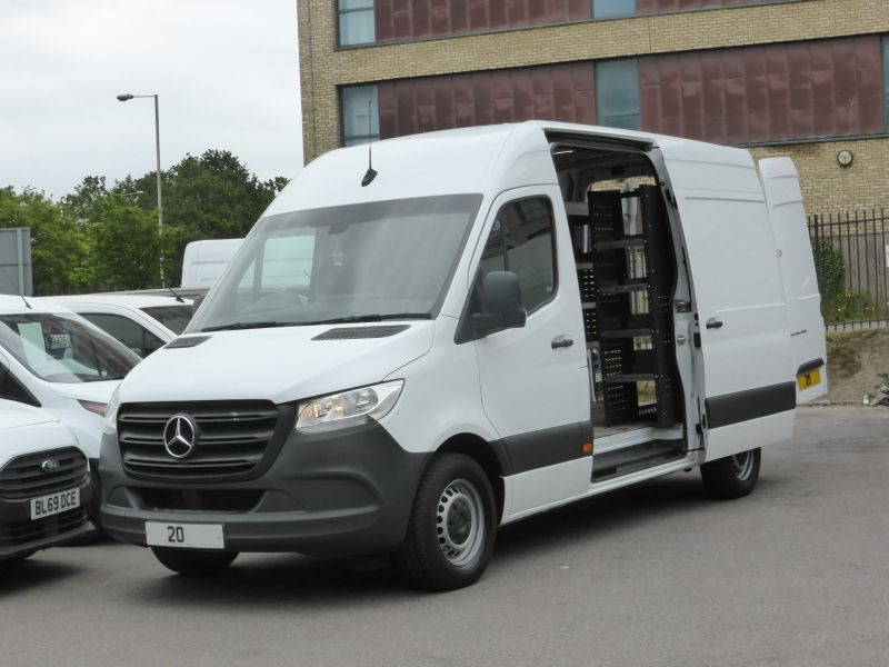 MERCEDES SPRINTER 314 CDI MWB 2.1 RWD EURO 6 WITH ONLY 56.000 MILES,CRUISE CONTROL,BLUETOOTH AND MORE  - 2653 - 1