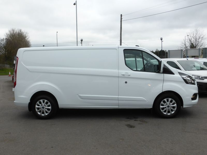 FORD TRANSIT CUSTOM 300 LIMITED ECOBLUE L2 LWB WITH AIR CONDITIONING,PARKING SENSORS,HEATED SEATS AND MORE - 2612 - 9