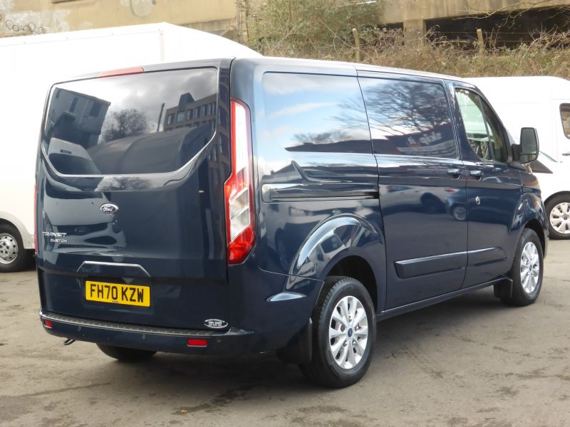FORD TRANSIT CUSTOM 280 LIMITED L1 SWB IN BLUE WITH TWIN SIDE DOORS,TAILGATE,AIR CONDITIONING AND MORE - 2600 - 5