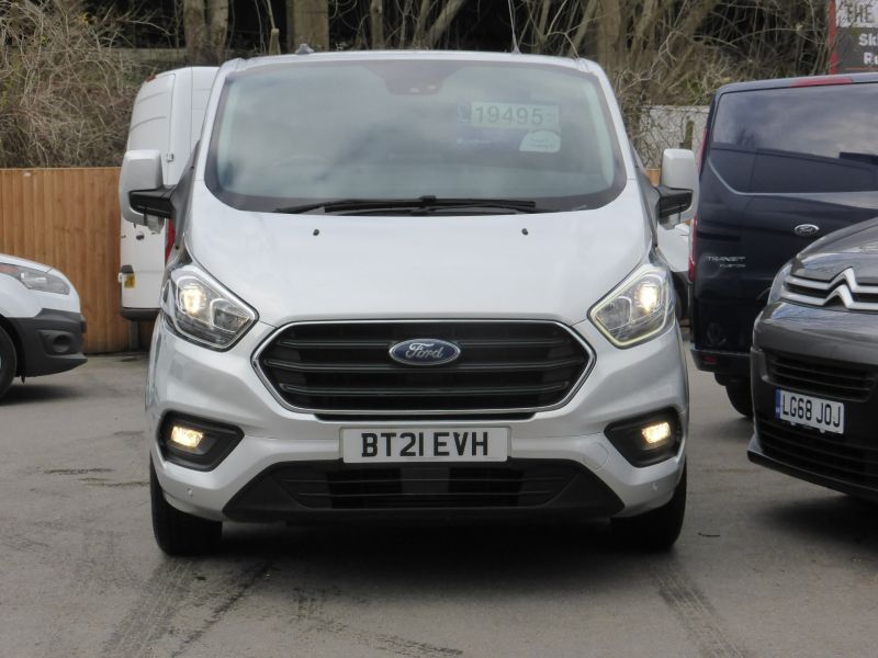 FORD TRANSIT CUSTOM 340 LIMITED MHEV ECOBLUE L1 SWB WITH SAT NAV,AIR CONDITIONING AND MORE - 2599 - 22