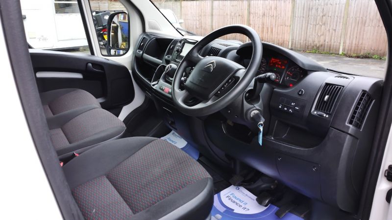 CITROEN RELAY 35 HEAVY L4 ENTERPRISE 2.2 BLUEHDI WITH AIR CONDITIONING,REAR CAMERA,PLATFORM LIFT,CRUISE CONTROL AND MORE - 2956 - 16