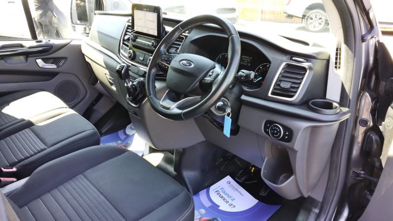 FORD TRANSIT CUSTOM 280 LIMITED ECOBLUE L1 SWB IN GREY,ONLY 54.000 MILES,AIR CONDITIONING,PARKING SENSORS AND MORE - 2860 - 12