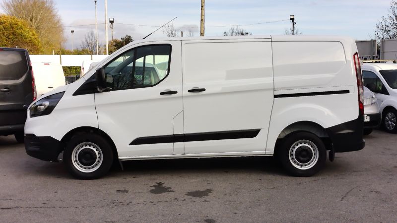 FORD TRANSIT CUSTOM 280 LEADER ECOBLUE L1 SWB,1 OWNER,SERVICE HISTORY,6 SPEED,BLUETOOTH AND MORE - 2947 - 5
