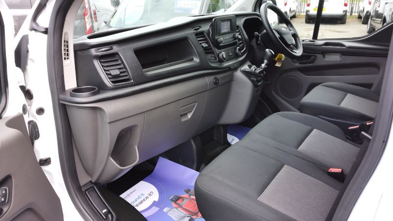 FORD TRANSIT CUSTOM 300 LEADER ECOBLUE L2 H2 LWB HIGH ROOF ONLY 28.000 MILES,AIR CONDITIONING,PARKING SENSORS AND MORE - 2870 - 14