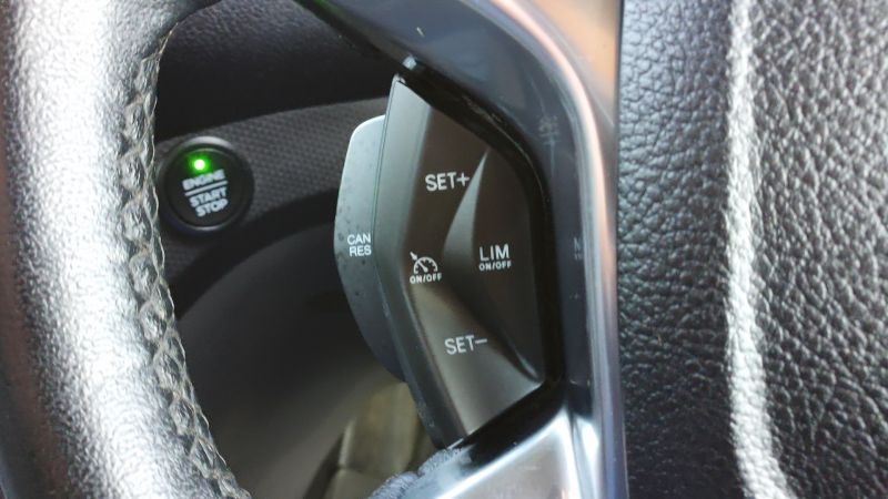 FORD TRANSIT CONNECT 240 LIMITED L2 LWB AUTOMATIC IN SILVER,SAT NAV,AIR CONDITIONING,PARK ASSIST CAMERA AND MORE  - 2952 - 19