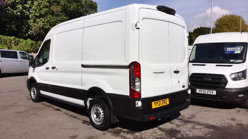 FORD TRANSIT 310 LEADER ECOBLUE L2H2 MWB MEDIUM ROOF WITH ONLY 61.000 MILES,SAT NAV,AIR CONDITIONING,HEATED SEATS AND MORE - 2923 - 5