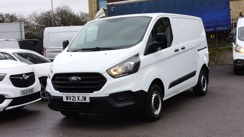 FORD TRANSIT CUSTOM 300 LEADER ECOBLUE L1 SWB WITH AIR CONDITIONING,PARKING SENSORS,DAB RADIO,6 SPEED AND MORE - 2958 - 17