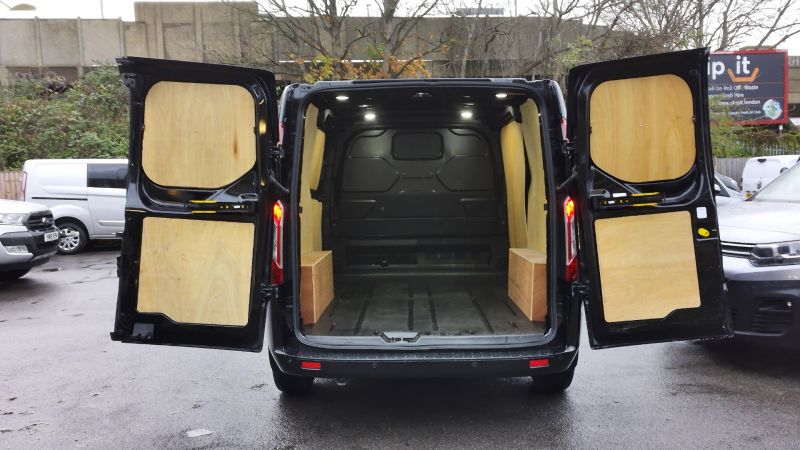 FORD TRANSIT CUSTOM 280 LIMITED L1 SWB IN BLACK WITH AIR CONDITIONING,PARKING SENSORS AND MORE *** SOLD *** - 2951 - 11