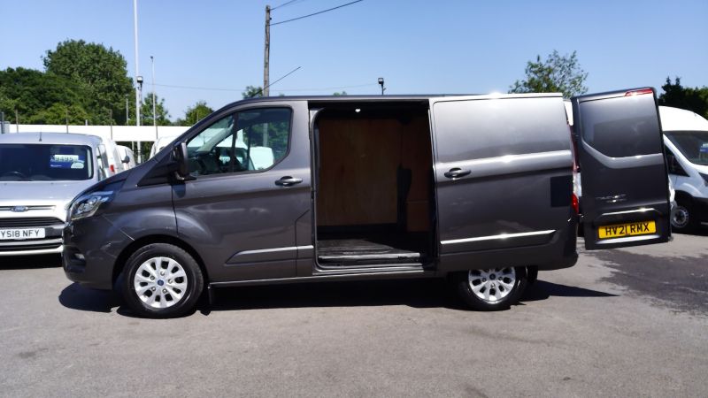FORD TRANSIT CUSTOM 280 LIMITED ECOBLUE L1 SWB IN GREY,ONLY 54.000 MILES,AIR CONDITIONING,PARKING SENSORS AND MORE - 2860 - 9