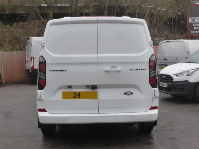 FORD TRANSIT CUSTOM 280 LIMITED L1 SWB ECOBLUE WITH ONLY 18.000 MILES,AIR CONDITIONING,HEATED SEATS AND MORE - 2916 - 7