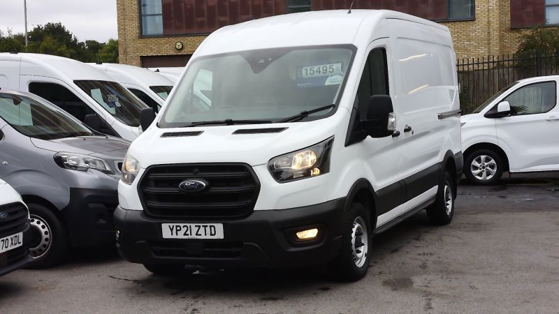 FORD TRANSIT 310 LEADER ECOBLUE L2H2 MWB MEDIUM ROOF WITH ONLY 38.000 MILES,SAT NAV,AIR CONDITIONING,HEATED SEATS AND MORE *** SOLD *** - 2919 - 22