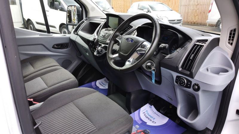 FORD TRANSIT 350 L3H3 LWB HIGH ROOF 6 SEATER DOUBLE CAB COMBI CREW VAN WITH AIR CONDITIONING,SAT NAV AND MORE - 2867 - 11