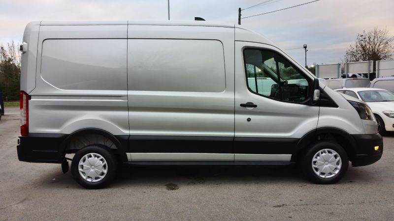 FORD TRANSIT 310 TREND LEADER L2 H2 MWB MEDIUM ROOF IN SILVER WITH AIR CONDITIONING,PARKING SENSORS AND MORE - 2950 - 6