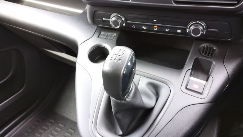 CITROEN BERLINGO 650 ENTERPRISE M BLUEHDI IN BLACK WITH ONLY 28.000 MILES,AIR CONDITIONING,ELECTRIC PACK,SENSORS,BLUETOOTH AND MORE *** SOLD *** - 2942 - 15