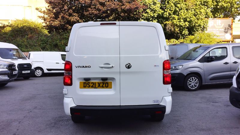 VAUXHALL VIVARO 3100 SPORTIVE L2H1 LWB AUTOMATIC WITH SAT NAV,AIR CONDITIONING,PARKING SENSORS AND MORE *** SOLD *** - 2925 - 10