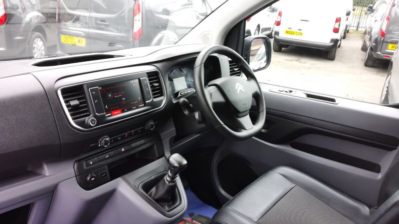 CITROEN DISPATCH XS 1000 ENTERPRISE BLUEHDI WITH ONLY 49.000 MILES,AIR CONDITIONING,PARKING SENSORS,DAB RADIO,6 SPEED AND MORE - 2878 - 15