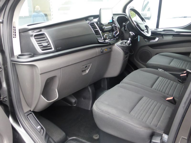 FORD TRANSIT CUSTOM 280/130 LIMITED L1 SWB IN GREY WITH AIR CONDITIONING,PARKING SENSORS AND MORE - 2523 - 12