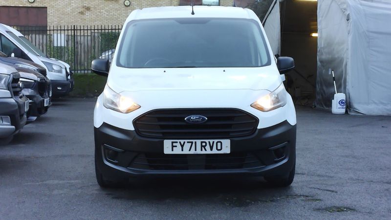 FORD TRANSIT CONNECT 220 BASE L1 SWB WITH ONLY 53.000 MILES,SAT NAV,PARK ASSIST CAMERA,PARKING SENSORS,DAB RADIO AND MORE - 2955 - 3