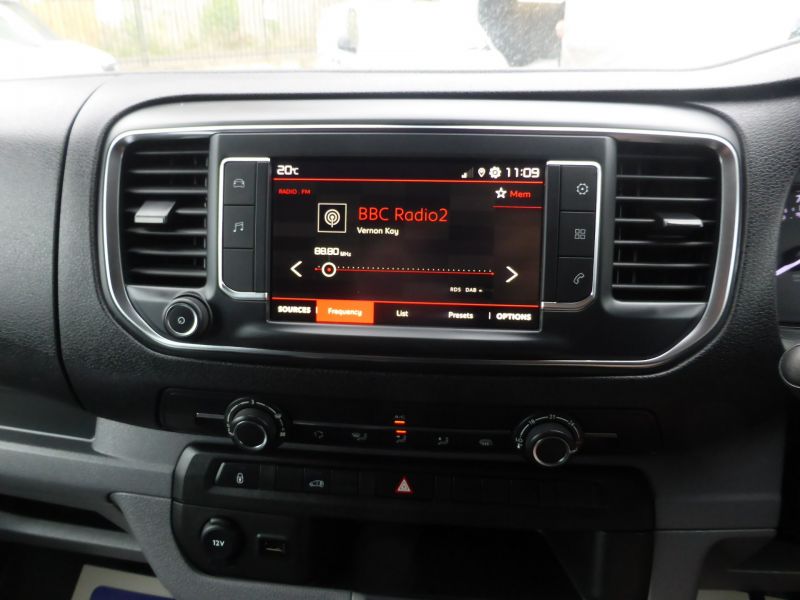 CITROEN DISPATCH XS 1000 ENTERPRISE 1.5 BLUEHDI WITH AIR CONDITIONING,PARKING SENSORS,DAB RADIO,6 SPEED AND MORE  - 2874 - 8