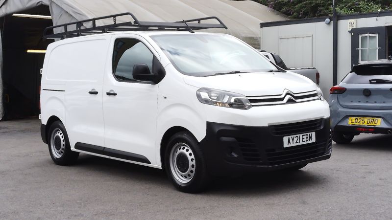 CITROEN DISPATCH XS 1000 ENTERPRISE BLUEHDI WITH ONLY 49.000 MILES,AIR CONDITIONING,PARKING SENSORS,DAB RADIO,6 SPEED AND MORE - 2878 - 4