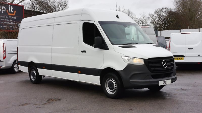 MERCEDES SPRINTER 315 CDI PROGRESSIVE LWB HIGH ROOF RWD WITH CRUISE CONTROL,BLUETOOTH AND MORE  - 2966 - 4