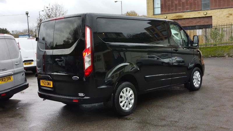 FORD TRANSIT CUSTOM 280 LIMITED L1 SWB IN BLACK WITH AIR CONDITIONING,PARKING SENSORS AND MORE *** SOLD *** - 2951 - 6