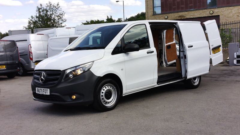 MERCEDES VITO 114 PROGRESSIVE L2 LWB 9G TRONIC AUTOMATIC WITH AIR CONDITIONING AND MORE *** SOLD *** - 2865 - 5