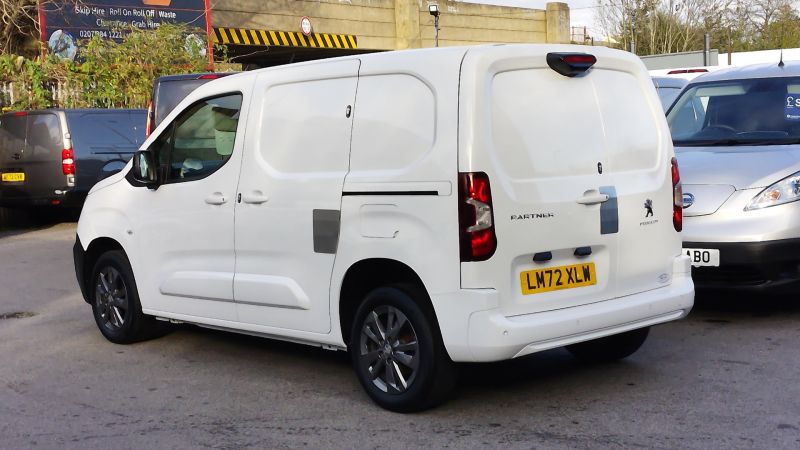 PEUGEOT PARTNER 1000 ASPHALT PREMIUM L1 SWB,SAT NAV,ALLOYS,AIR CONDITIONING,PARK ASSIST CAMERA AND MORE - 2949 - 5
