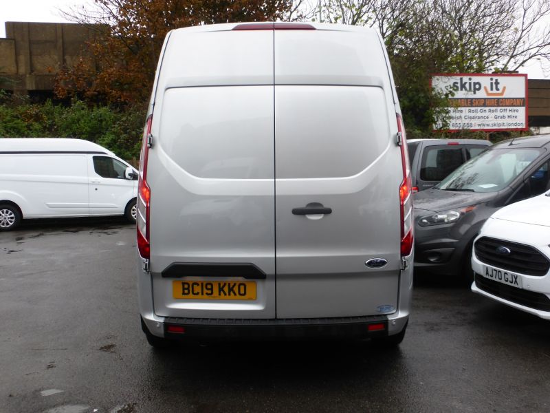 FORD TRANSIT CUSTOM 320 TREND AUTOMATIC L1 H2 SWB HIGH ROOF WITH SAT NAV,AIR CONDITIONING,PARKING SENSORS AND MORE - 2529 - 6
