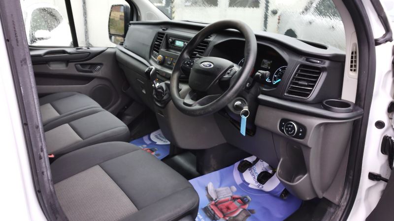 FORD TRANSIT CUSTOM 320 LEADER L2H2 LWB HIGH ROOF ONLY 63.000 MILES,AIR CONDITIONING,PARKING SENSORS AND MORE - 2965 - 12