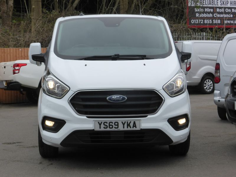 FORD TRANSIT CUSTOM 300 LIMITED ECOBLUE L2 LWB WITH AIR CONDITIONING,PARKING SENSORS,HEATED SEATS AND MORE - 2612 - 23