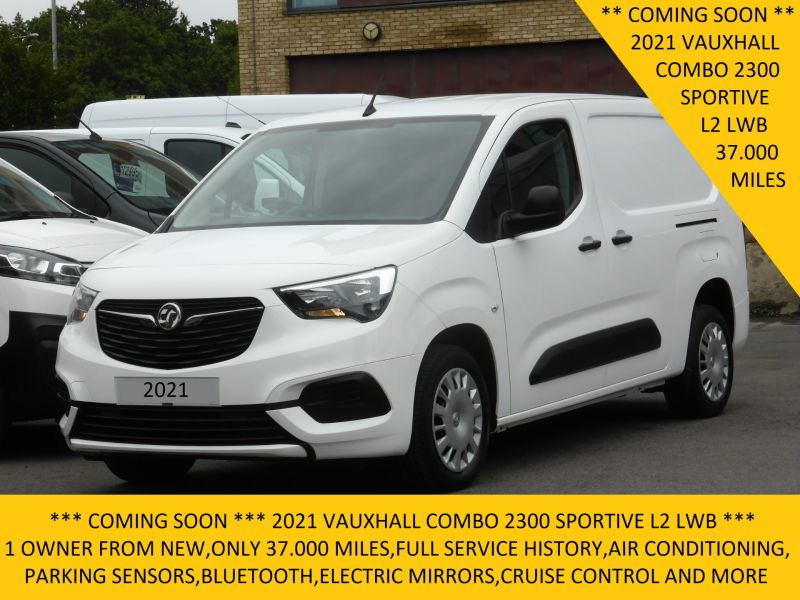 Used VAUXHALL COMBO in Surbiton, Surrey for sale