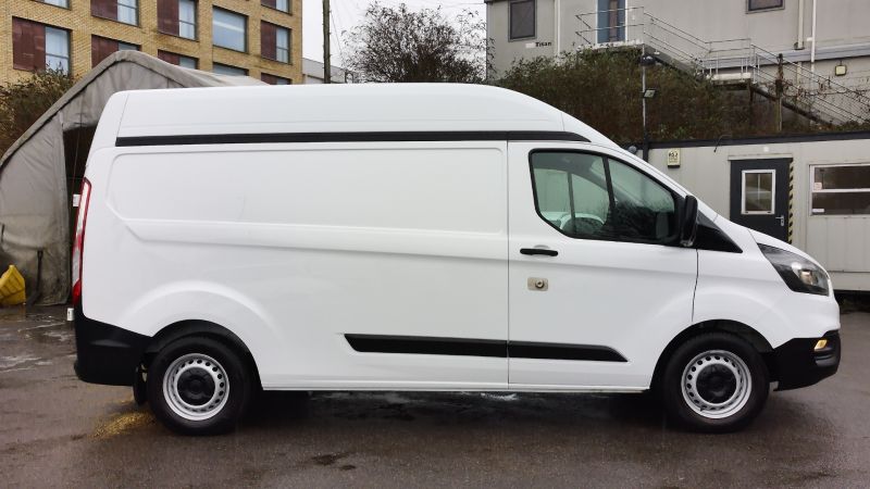 FORD TRANSIT CUSTOM 320 LEADER L2H2 LWB HIGH ROOF ONLY 63.000 MILES,AIR CONDITIONING,PARKING SENSORS AND MORE - 2965 - 7