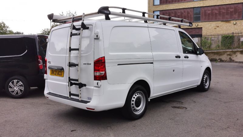 MERCEDES VITO 114 PROGRESSIVE LWB 9G TRONIC AUTOMATIC ONLY 56.000 MILES,SAT NAV,AIR CONDITIONING,CLIMATE CONTROL,REAR CAMERA AND MORE   - 2906 - 7