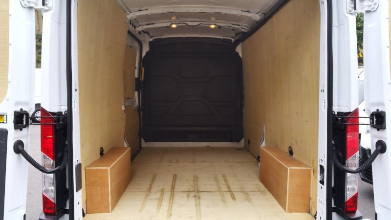 FORD TRANSIT 350 LEADER ECOBLUE L3 H2 LWB MEDIUM ROOF WITH FRONT AND REAR PARKING SENSORS,6 SPEED,DAB RADIO  AND MORE - 2902 - 19