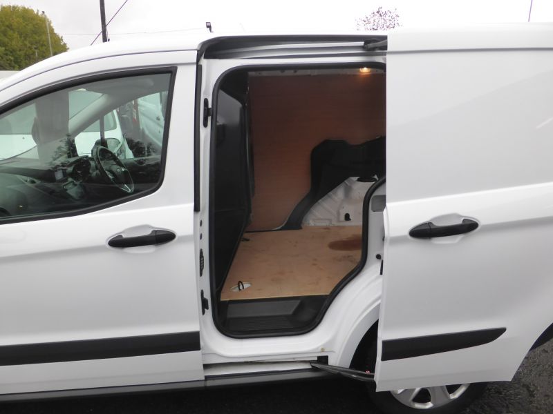 FORD TRANSIT COURIER TREND 1.5 TDCI WITH AIR CONDITIONING,6 SPEED,ELECTRIC MIRRORS,BLUETOOTH **** SOLD **** - 2514 - 16