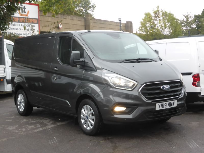 FORD TRANSIT CUSTOM 280/130 LIMITED L1 SWB IN GREY WITH AIR CONDITIONING,PARKING SENSORS AND MORE - 2523 - 3