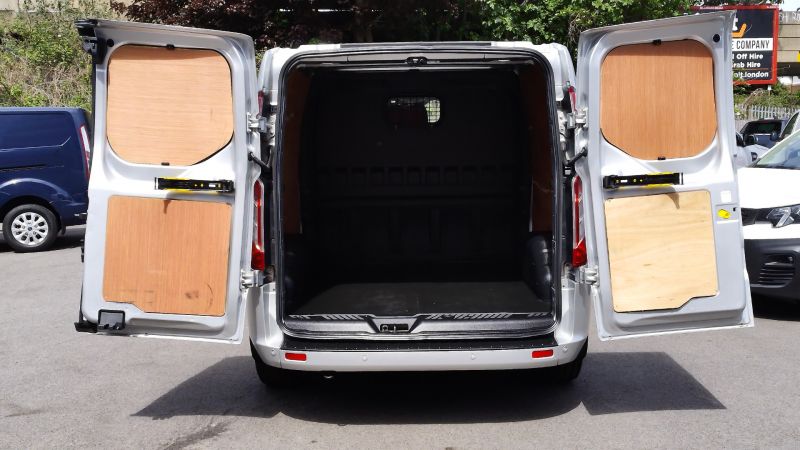FORD TRANSIT CUSTOM 320 LIMITED L2 LWB AUTOMATIC 6 SEATER DOUBLE CAB COMBI CREW VAN IN SILVER WITH AIR CONDITIONING AND MORE *** SOLD *** - 2859 - 8