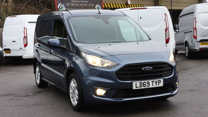 FORD TRANSIT CONNECT 200 LIMITED L1 SWB IN CHROME BLUE WITH ONLY 63.000 MILES,AIR CONDITIONING,FRONT+REAR PARKING SENSORS,ALLOY'S AND MORE - 2982 - 23
