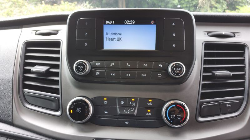 FORD TRANSIT CUSTOM 300 TREND L2 H1 LWB WITH AIR CONDITIONING,PARKING SENSORS,CRUISE CONTROL,BLUETOOTH AND MORE - 2885 - 16