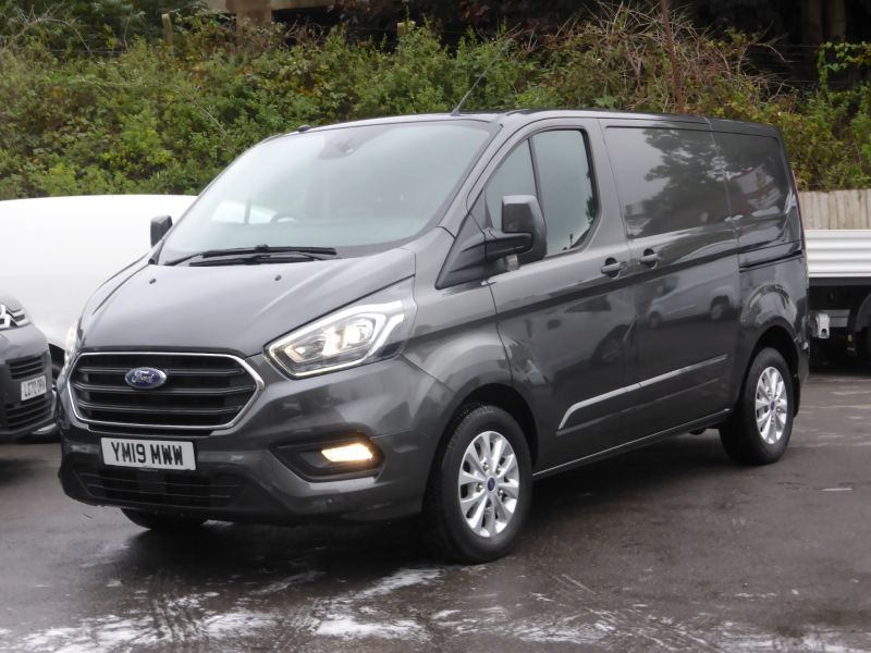 FORD TRANSIT CUSTOM 280/130 LIMITED L1 SWB IN GREY WITH AIR CONDITIONING,PARKING SENSORS AND MORE - 2523 - 1