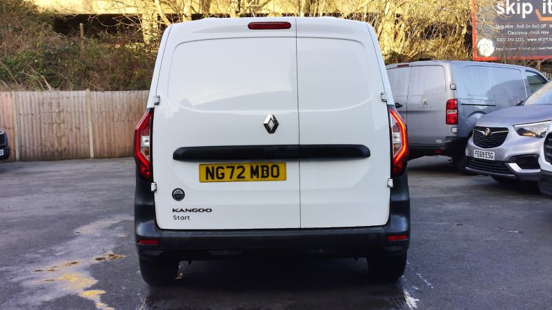 RENAULT KANGOO ML19 DCI START L1 SWB WITH ONLY 42.000 MILES,AIR CONDITIONING,PARKING SENSORS,6 SPEED AND MORE - 2961 - 12