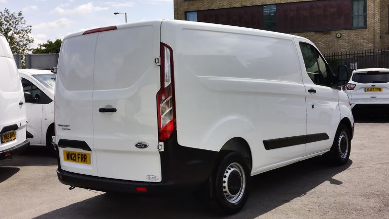 FORD TRANSIT CUSTOM 300 LEADER L1 SWB WITH ONLY 53.000 MILES,AIR CONDITIONING,PARKING SENSORS,WETBELT REPLACED AND MORE - 2898 - 5